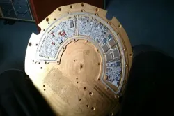 Talteenotto jalometallien jalostus hopeakultapinnoitteen kuorinta 14